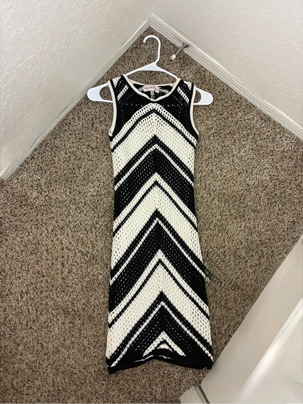 Marshalls Black and White Chevron Sleeveless Knit Dress